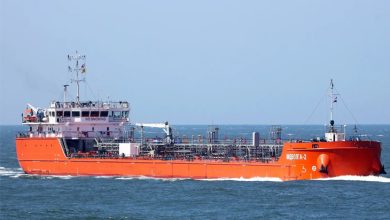 Karadeniz’de tanker saldırısı! MIDVOLGA-2 Sinop’a doğru ilerliyor 1 Rusya’dan Gürcistan’a ayçiçek yağı taşıyan MIDVOLGA-2 tankeri, Türkiye kıyılarından 80 mil açıkta saldırıya uğradığını bildirdi.