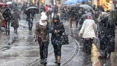 İşte İstanbul’a kar yağacak tarihler 1 Meteoroloji uzmanı Güven Özdemir, merakla beklenen İstanbul’a kar yağışının tarihlerini açıkladı