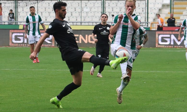 Çaykur Rizespor puanı kaptı 4 Trendyol Süper Lig’de Çaykur Rizespor'da teknik direktör Recep Uçar, ilk maçında eski takımı Konyaspor deplasmanında berabere kaldı