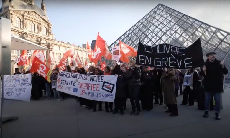 Louvre Müzesi, bu kez bir restorasyon ya da güvenlik gerekçesiyle değil, personelin aldığı grev kararı nedeniyle ziyaretçilere kapılarını açmadı.