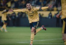 40 yaşındaki Cristiano Ronaldo, Al Nassr'ın Al Akhdoud'u 3-0 yendiği maçta iki gol atarak kariyerinde 956 gole ulaştı