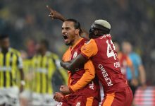 Trendyol Süper Lig'de Fenerbahçe, derbide Galatasaray ile 1-1 beraberliği son anda elde etti