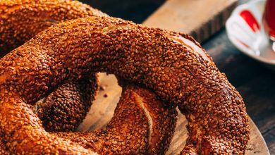 İstanbul ve Ankara'da bazı fırın ve tezgahlarda simit 25 TL'den satılmaya başlandı