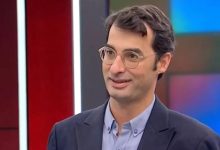 Gazeteci Barış Terkoğlu, Habertürk’e yapılan uyuşturucu operasyonundaki ilişkiler ağında “Bir büyük kulübün başkanı ve bir başka büyük kulübün eski başkanı da var” dedi