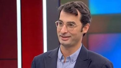 Gazeteci Barış Terkoğlu, Habertürk’e yapılan uyuşturucu operasyonundaki ilişkiler ağında “Bir büyük kulübün başkanı ve bir başka büyük kulübün eski başkanı da var” dedi