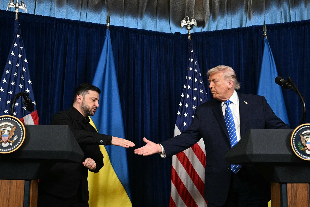 Trump ve Zelenskiy’den barış mesajı: Büyük ilerleme kaydettik 1 ABD Başkanı Donald Trump, Ukrayna Devlet Başkanı Volodimir Zelenskiy ile yaptığı görüşmenin verimli geçtiğini belirtti.