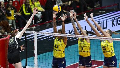 VakıfBank, voleybolun kraliçesi 13 Vodafone Sultanlar Ligi'nin 10. haftasında VakıfBank, deplasmanda Fenerbahçe Medicana'yı 3-2 mağlup etti ve ligin tek namağlup takımı olarak liderliğini sürdürdü.