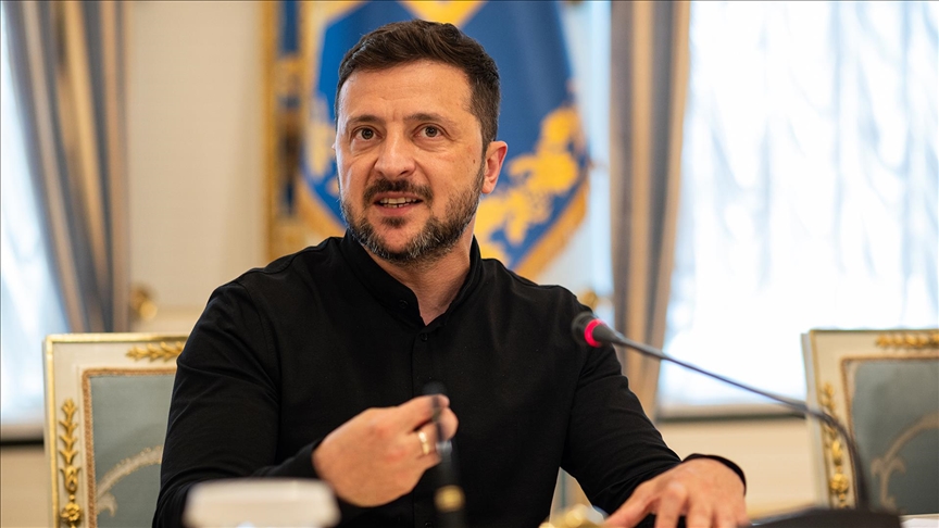 Zelenski: Rusya 30 füze ve 450’den fazla İHA ile saldırdı 1 Ukrayna Devlet Başkanı Volodimir Zelenski, Rusya’nın gece boyunca ülkenin birçok bölgesini hedef alan geniş çaplı hava saldırıları düzenlediğini açıkladı.