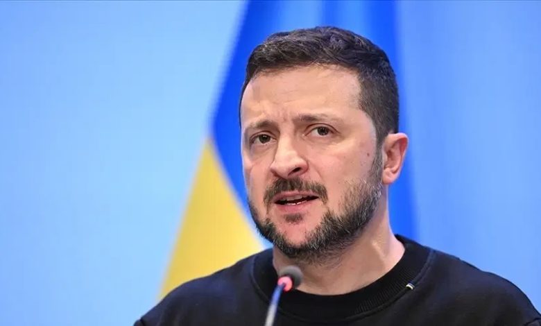 Ukrayna Devlet Başkanı Zelenski, Rusya’nın savaşı sona erdirme niyetine dair sahada herhangi bir somut işaret görmediklerini söyledi.