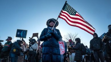 ABD’de cuma günü birçok kentte Göçmenlik ve Gümrük Muhafaza Birimi’ne karşı eş zamanlı protestolar düzenlendi.