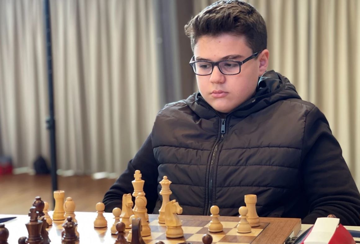 Yağız Kaan Erdoğmuş ile ilgili tüm haberler NationalTurk.com'da! Yağız Kaan Erdoğmuş haberleri, gelişmeleri ve Yağız Kaan Erdoğmuş fotoğrafları yer alıyor.