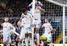 İngiltere Premier Lig lideri Arsenal, Leeds United deplasmanında kazanarak 3 maç aradan sonra ilk galibiyetini aldı