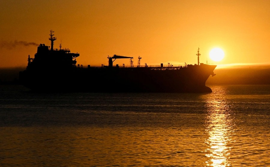 Avrupa Birliği Konseyi kararına göre Birlik, 1 Şubat tarihinden itibaren Rus petrolüne uygulanan tavan fiyatı varil başına 44,1 dolara düşürecek