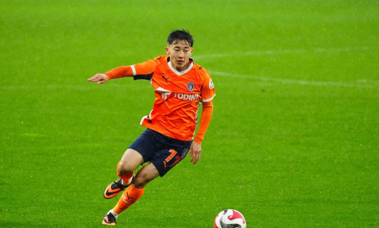 Trendyol Süper Lig'de Başakşehir, Çaykur Rizespor ile 2-2 berabere kalarak yenilmezliğini 7 maça yükseltti