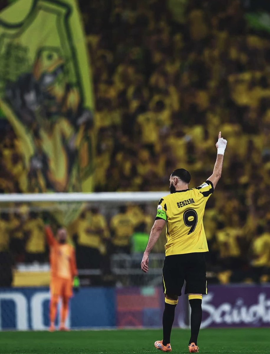 Karim Benzema, Türkiye’ye mi geliyor? 1 Suudi Arabistan kulübü Al Ittihad’ın sıfır maaş önerisine karşı resti çeken Karim Benzema, Galatasaray, Fenerbahçe ve Beşiktaş’a önerildi