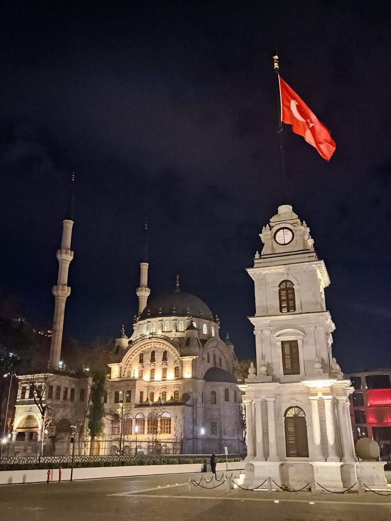İstanbul Tophane, Nusretiye Camii