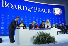 ABD Başkanı Donald Trump, Davos Zirvesi'nde Grönland meselesini daha önce yaptığı emlakçılık mesleğiyle açıkladı