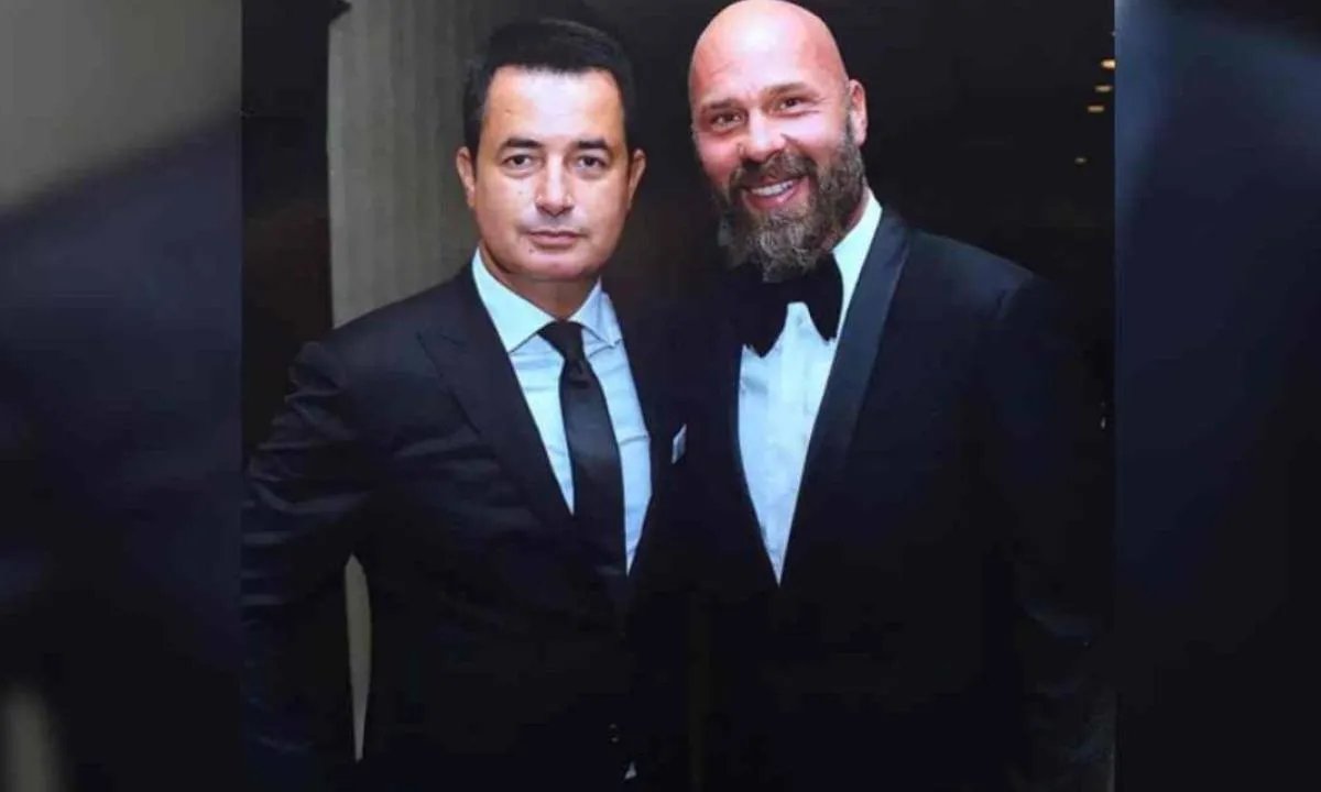 Acun Medya Genel Koordinatörü Esat Yontunç hakkında fuhuş suçu ve uyuşturucu kullanımını kolaylaştırma suçlarından yakalama kararı çıkarıldı