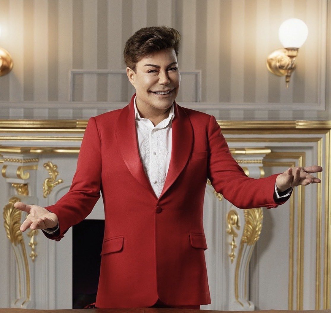 Sanat dünyasının renkli siması olan ve 2.5 aydır yoğun bakımda bulunan Fatih Ürek, 59 yaşında, hayatını kaybetti