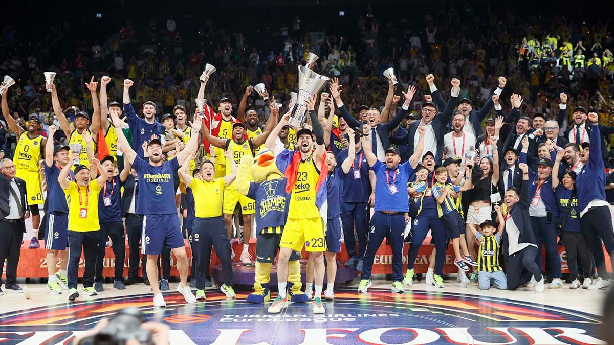EuroLeague'de Fenerbahçe Beko, Olympiakos'u yenerek üst üste dördüncü galibiyetini aldı