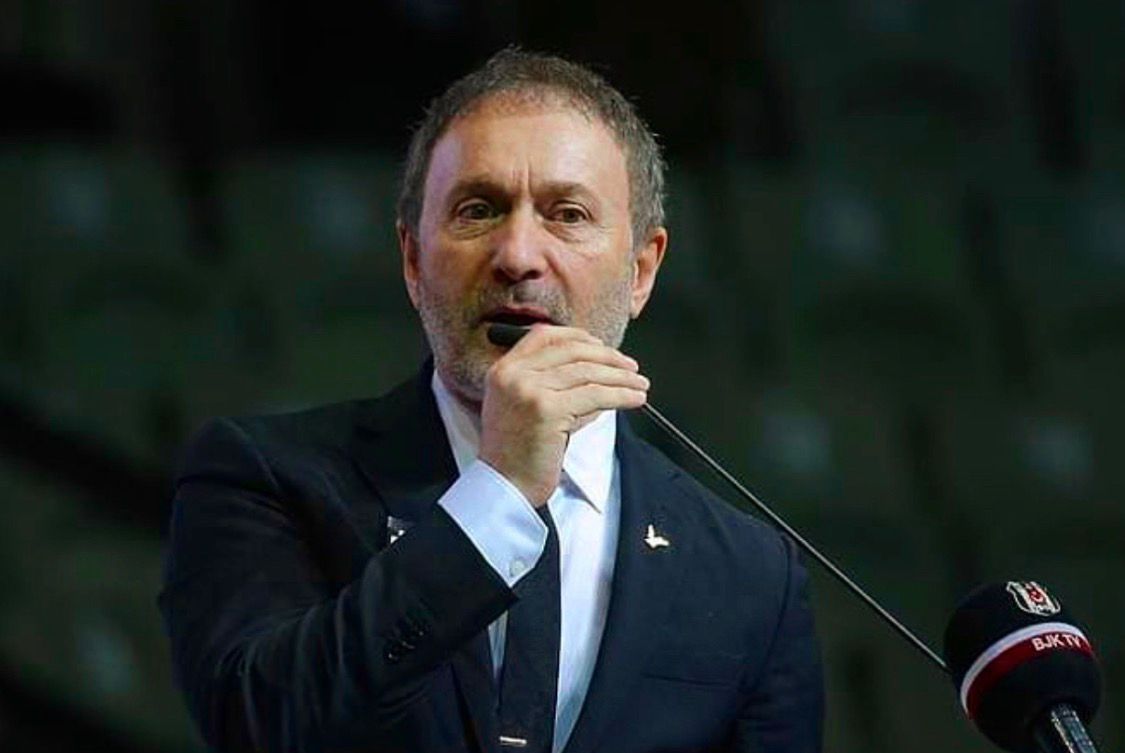 Beşiktaş Kulübünün spor tesisleri rezerv alan oldu: 'Çocuklar nerede spor yapacak kimse düşünmüyor" 1 Sputnik Radyo'da Mustafa Hoş'la Yol Arkadaşı programının konuğu olan önceki dönem BJK başkan adayı Hürser Tekinoktay Fulya tesisleri rezerv alan olmasını değerlendirdi.