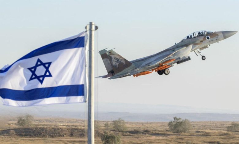 İsrail Başbakanı Benjamin Netanyahu, Yunanistan'a gitti. İran ile İsrail birbirine füze göndermeye hazırlanıyor