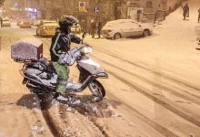 İstanbul’da etkisini artıran kar yağışı ulaşımı zorlaştırırken, Valilikten dikkat çeken bir karar geldi.