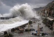 İtalya’da Harry kasırgasının ardından Sicilya, Calabria ve Sardinya’da ağır hasar tespit edilirken, hükümet olağanüstü hal ilanına hazırlanıyor.