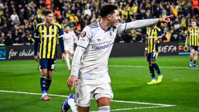 Fenerbahçe'ye Aston Villa'dan şok 7 Fenerbahçe, UEFA Avrupa Ligi'nde sahasında ağırladığı Aston Villa'ya 1-0 mağlup oldu