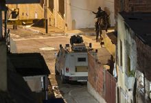 ABD’ye götürülen Nicolas Maduro’nun ardından Venezuela’nın başkenti Karakas’ta tansiyon yükseldi.