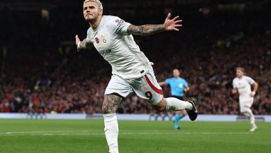 Mauro Icardi gidiyor mu? 1 Galatasaray'ın yıldız futbolcusu Mauro Icardi'nin menajeri Elio Pino, sosyal medyada paylaştığı kum saati görseliyle soru işaretlerine yol açtı