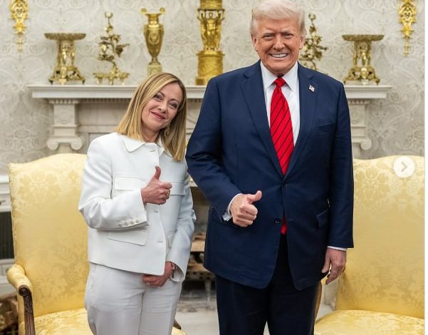 İtalya Başbakanı Giorgia Meloni, ABD Başkanı Donald Trump'ın "ABD olmadan NATO bir hiçtir" sözlerine ağır şekilde yanıt verdi