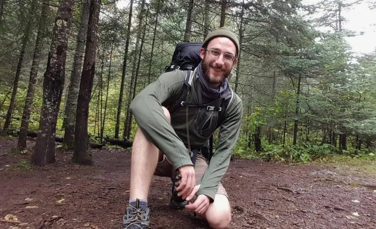 Minneapolis’te ICE protestosunda ölen Alex Pretti kimdir? 9 37 yaşındaki yoğun bakım hemşiresi Alex Pretti, federal ajanların müdahalesi sırasında hayatını kaybetti. Peki