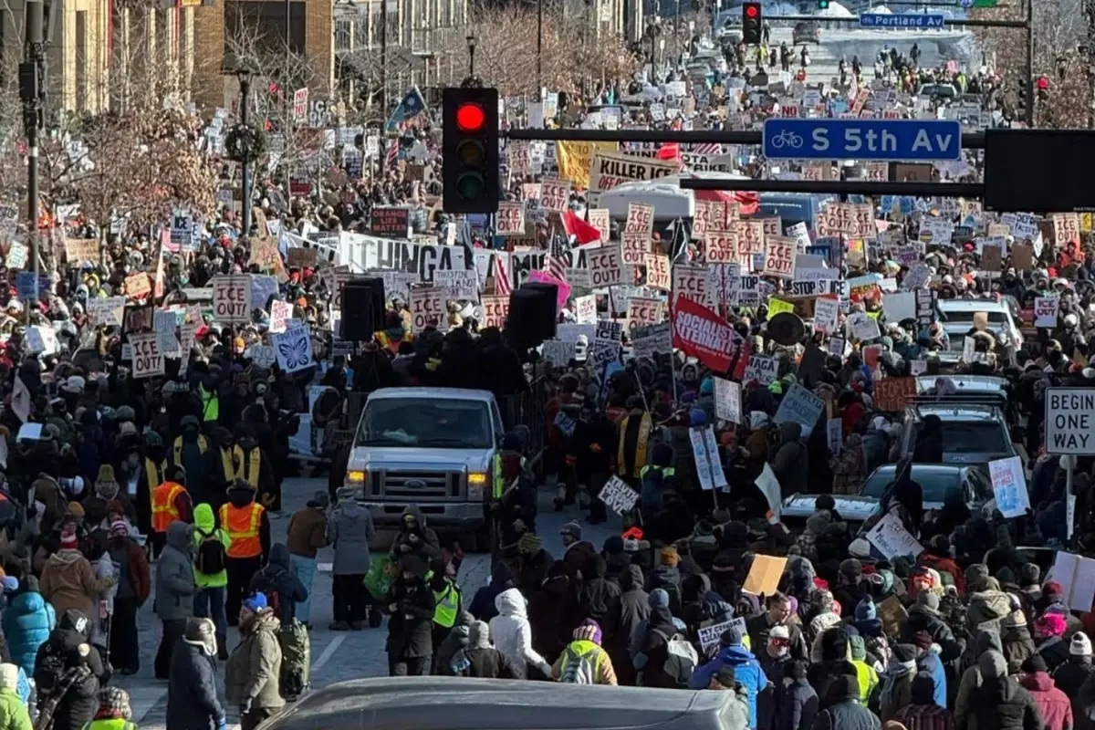 <iframe width="951" height="535" data-src="https://www.youtube.com/embed/7CD3nSQbX0E" title="Man shot and killed by federal agents in Minneapolis" frameborder="0" allow="accelerometer; autoplay; clipboard-write; encrypted-media; gyroscope; picture-in-picture; web-share" referrerpolicy="strict-origin-when-cross-origin" allowfullscreen></iframe>