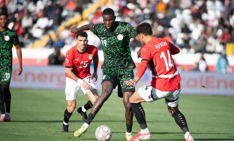 Afrika Kupası üçüncülük maçında Nijerya, Mısır'ı seri penaltılarda 4-2 yenerken Osimhen ve Ndidi'nin oynamaması dikkat çekti