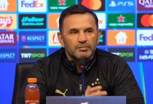 Galatasaray Teknik Direktörü Okan Buruk, Atletico Madrid maçı ile ilgili olarak "Yarın nasıl bir kulüp olduğumuzu gösterme günü" dedi