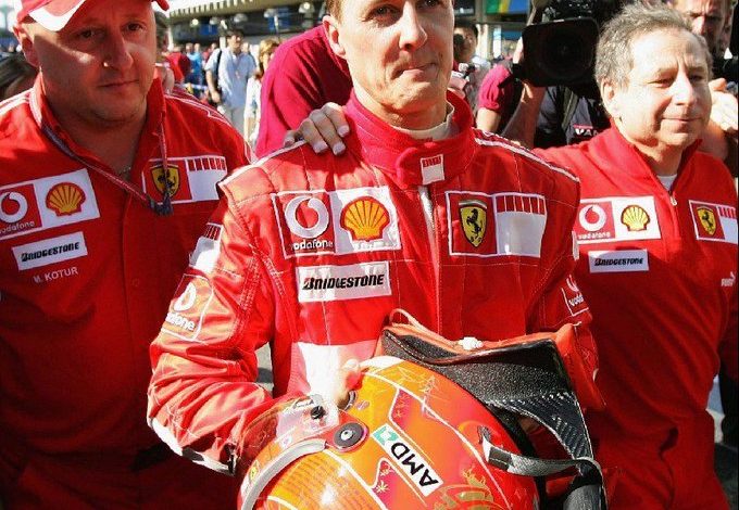 Michael Schumacher mucizesi! 1 2013’te geçirdiği ağır kayak kazasının ardından uzun süredir gizlilik içinde tedavi gören Michael Schumacher’in sağlık durumunda ilerleme kaydedildi