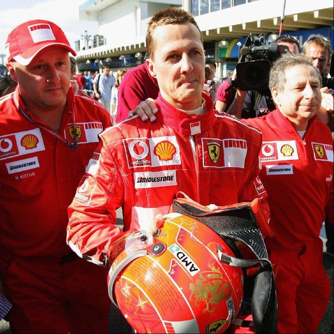 Michael Schumacher mucizesi! 1 2013’te geçirdiği ağır kayak kazasının ardından uzun süredir gizlilik içinde tedavi gören Michael Schumacher’in sağlık durumunda ilerleme kaydedildi