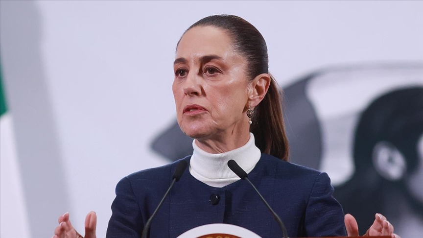 Meksika Cumhurbaşkanı Claudia Sheinbaum, ABD Başkanı Donald Trump’ın Venezuela operasyonu sonrası yaptığı çıkışlara yanıt verdi.