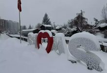 2012'den bu yana en yoğun kar yağışını alan Sivas'tan, ABD'ye benzeyen görüntüler geliyor