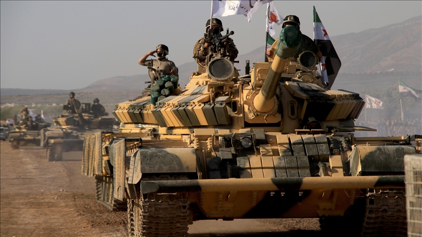 Suriye ordusu, Halep’in üç mahallesinde SDG’ye ait hedeflere yönelik yoğun ve hedefli saldırı başlatılacağını duyurdu.