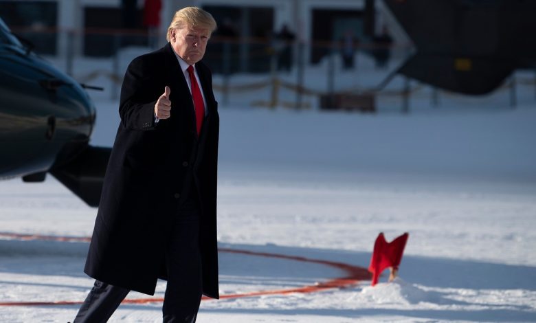 Trump’tan “tarihi kış fırtınası” uyarısı 10 ABD’de bazı eyaletleri etkisi altına alan kar fırtınası büyürken, Donald Trump South Carolina ve Virginia için acil durum ilanlarını onayladığını açıkladı.