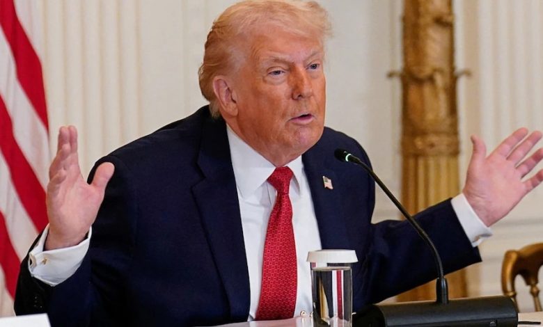 Trump’ın Grönland konusunda peş peşe verdiği mesajlar, Washington’da hem dış politika hem de ittifak ilişkileri açısından yeni bir gerilime yol açtı.