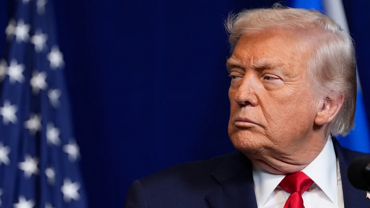 Trump duyurdu: Maduro ve eşi yakalandı 1 ABD Başkanı Donald Trump, Venezuela’da yaşanan patlamaların ardından yaptığı açıklamada saldırının “başarılı” olduğunu belirtti.