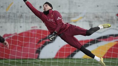 Turkcell Süper Kupa finalinde Fenerbahçe’ye 2-0 yenilen Galatasaray’da yedek kalan Uğurcan Çakır isyan bayrağını çekti