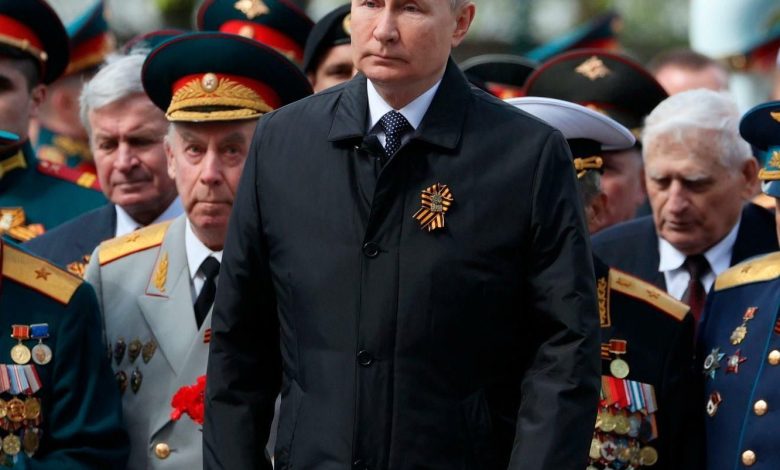 Vladimir Putin'den savaş ilanı! 4 Rusya Devlet Başkanı Vladimir Putin, Avrupa Birliği ve NATO'ya seslenerek, "Gelin kozlarımızı Kiev'de paylaşalım" çağrısını yaptı