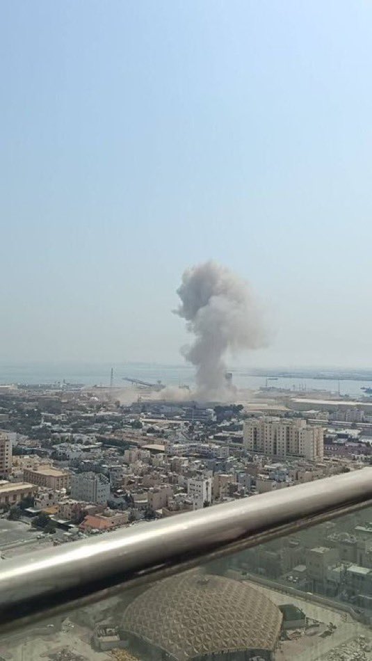 ABD İran savaşı! Ortadoğu'daki üsler vuruldu 1 ABD İran Savaşı'nda İran Devrim Muhafızları Ordusu, Ortadoğu'daki ABD üslerini füzelerle vurdu