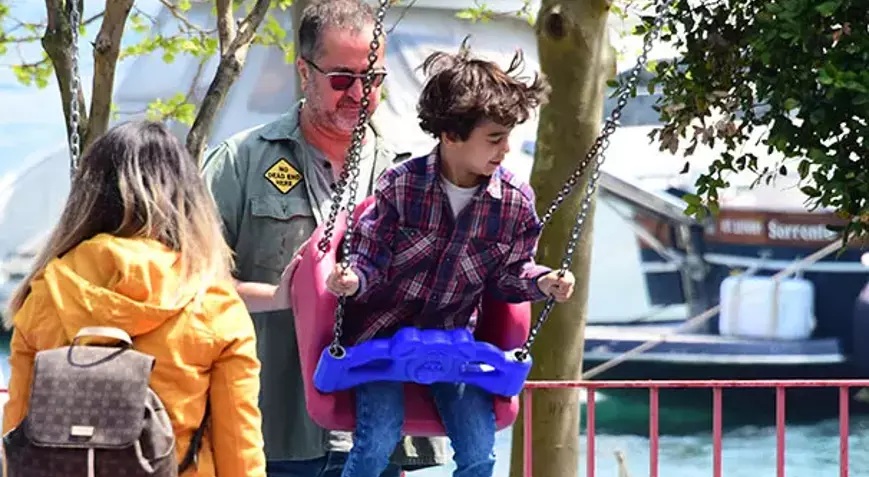 Serdar Bilgili'nin unutulmayan aşkı: Amelie Latournald 2 ali bilgili