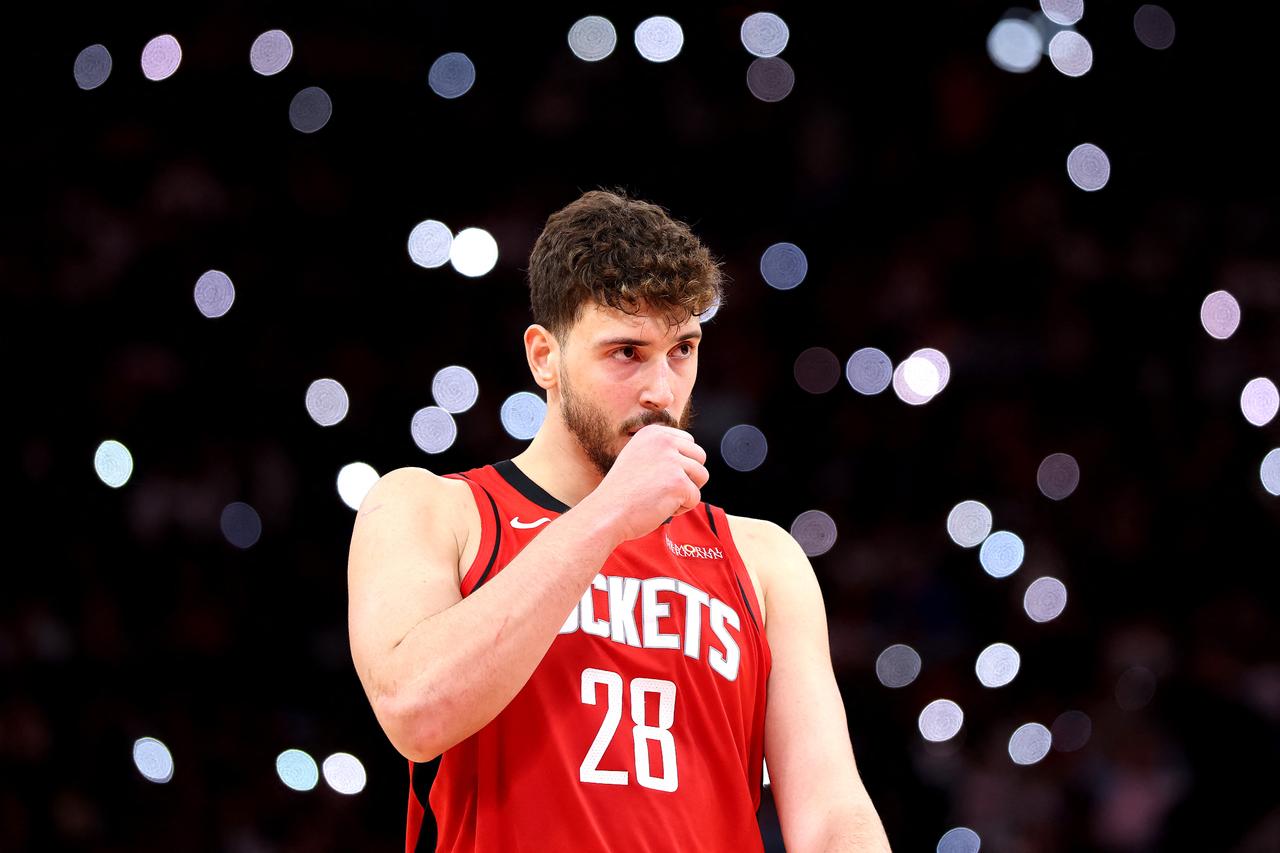 NBA'de All Star'a seçilmeyen Alperen Şengün, Indiana Pacers maçında 39 sayı, 16 ribauntla inanılmaz bir performans sergiledi