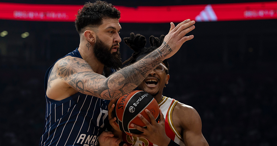 Anadolu Efes'e nazar değdi 1 anadoluefes 2